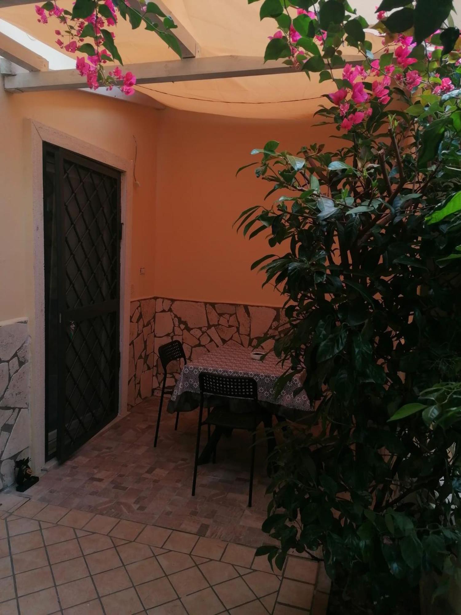 Fiumicino Aeroporto Casa Vacanze Orchidea Εξωτερικό φωτογραφία